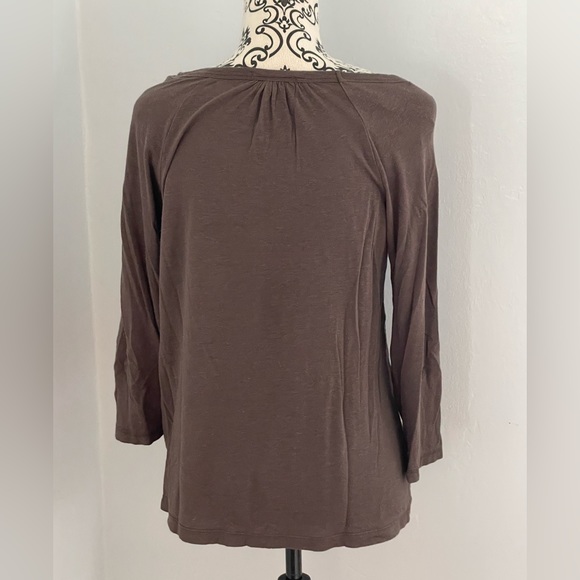Dalia Collection Soft Brown Shirt Medium - Picture 2 of 3